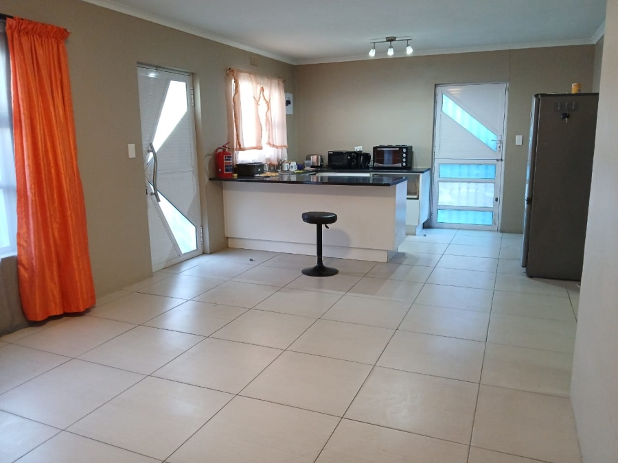 3 Bedroom Property for Sale in Fairdale Western Cape